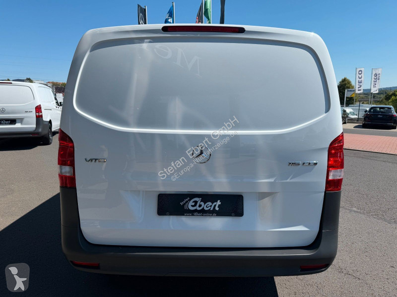 Furgoneta Mercedes Vito  Extral Klima AHK2,5...