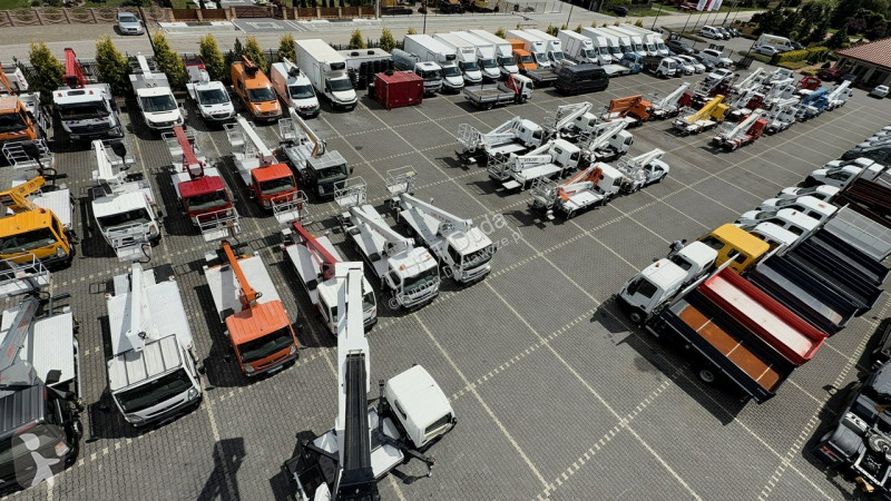Furgoneta Nissan