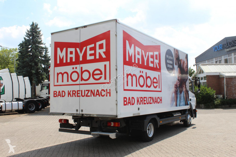 Camion Mercedes 816 Koffer 6,12m Schalter 179 Tkm