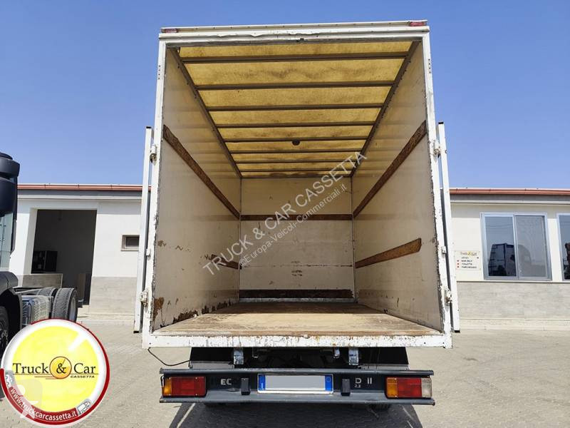 Samochód dostawczy Iveco