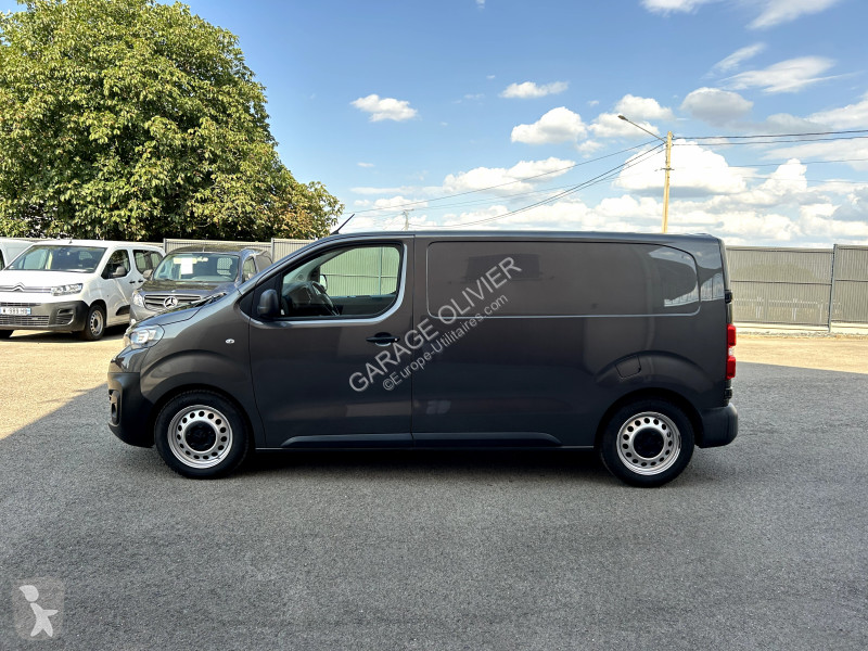 Furgoneta Peugeot Standard 2.0 Bluehdi 145 Premium