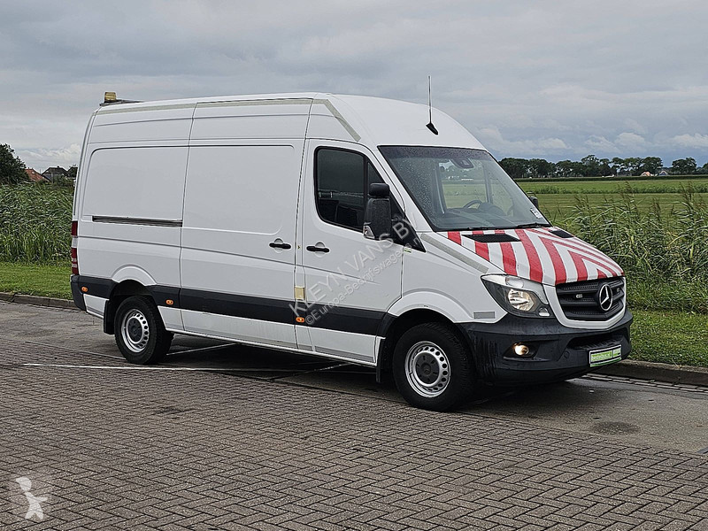 Bedrijfswagen Mercedes 316 L2H2 3.5T-Trekhaak!