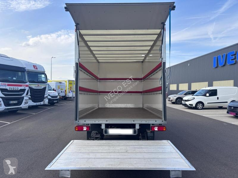 Véhicule utilitaire Iveco CCb 35C16 - 3.0L -...