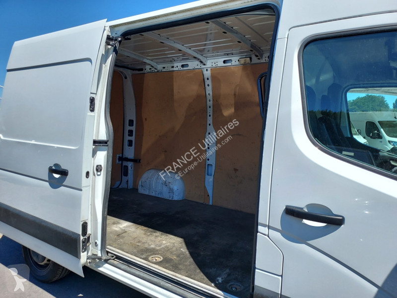 Furgoneta Renault MASTER III FG F3300 L2H2 2.3...