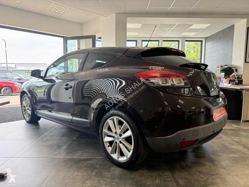عربة نفعية Renault MEGANE III COUPE 1.4 TCE...