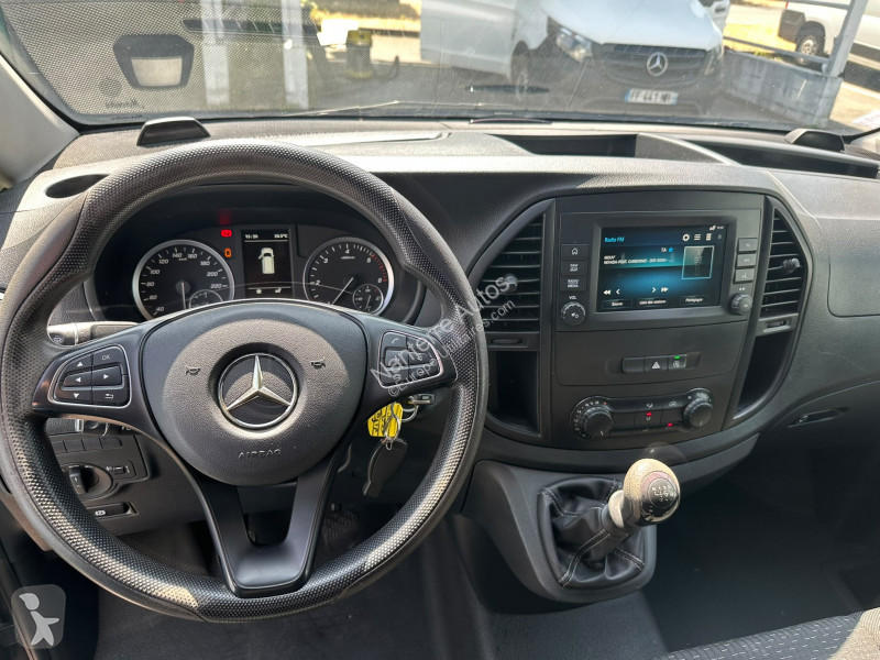 Mercedes VITO FG ISOTHERME 15000 HT  114 CDI...