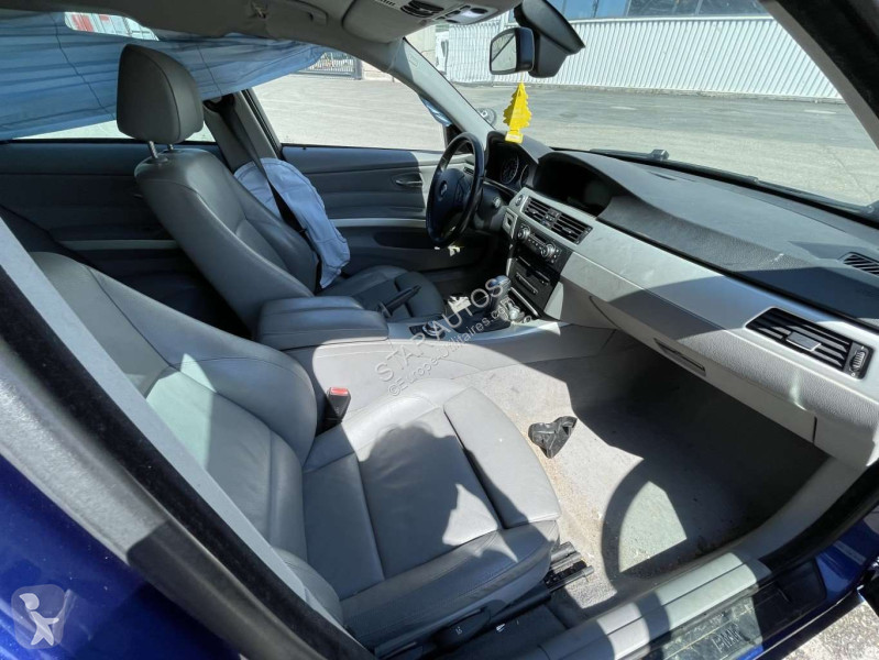 عربة نفعية BMW