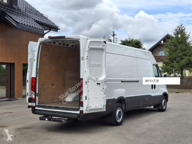 Furgoneta Iveco 35S16