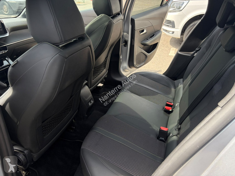 عربة نفعية Peugeot GT 1.2 PURETECH 130CH S&S GT...