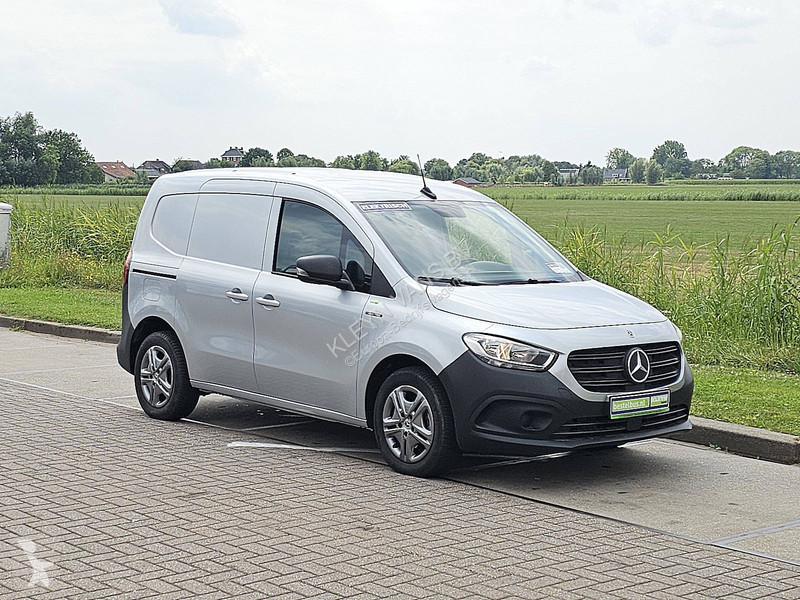 Furgoneta Mercedes 51kWh L1 290Km WLTP e