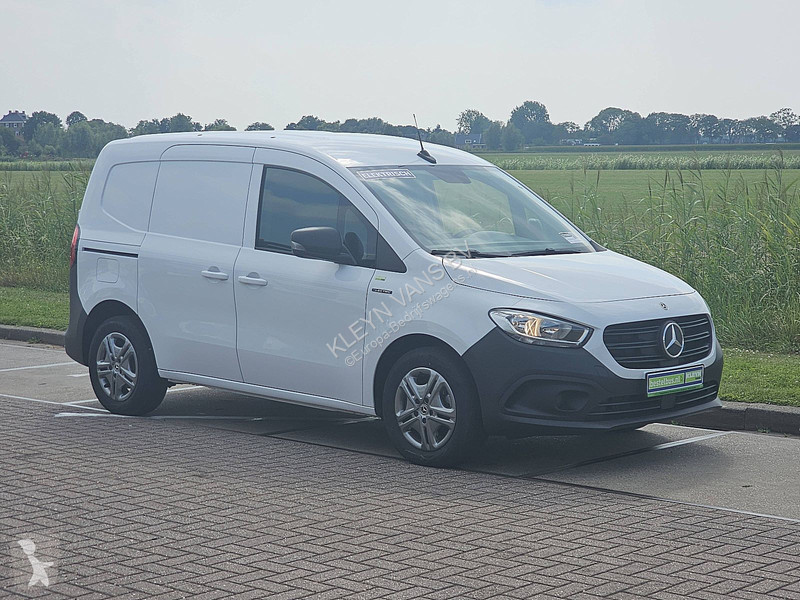 عربة نفعية Mercedes 51kWh L1 290Km WLTP e