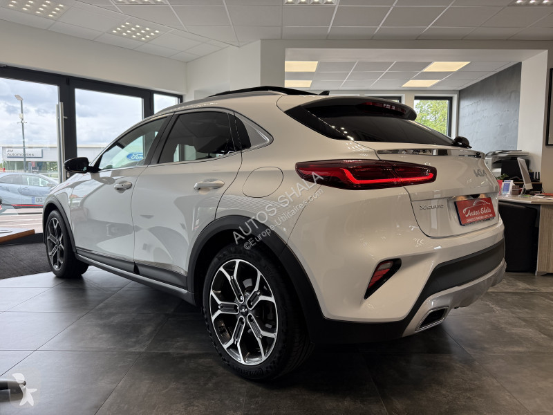Véhicule utilitaire KIA XCEED / A PARTIR DE...