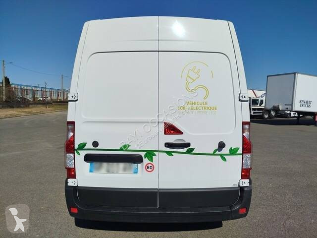 عربة نفعية Renault