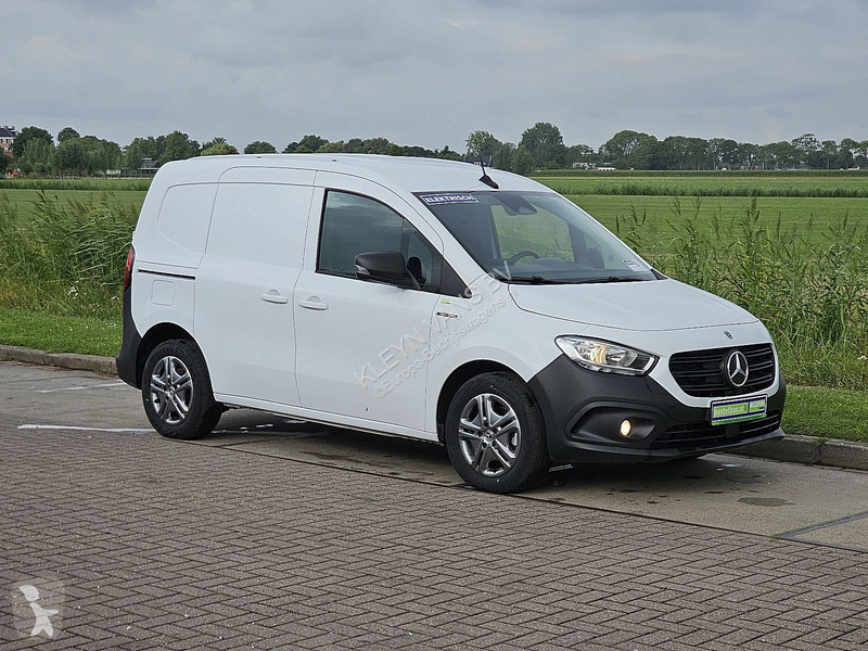 عربة نفعية Mercedes 51kWh L1 290Km WLTP e