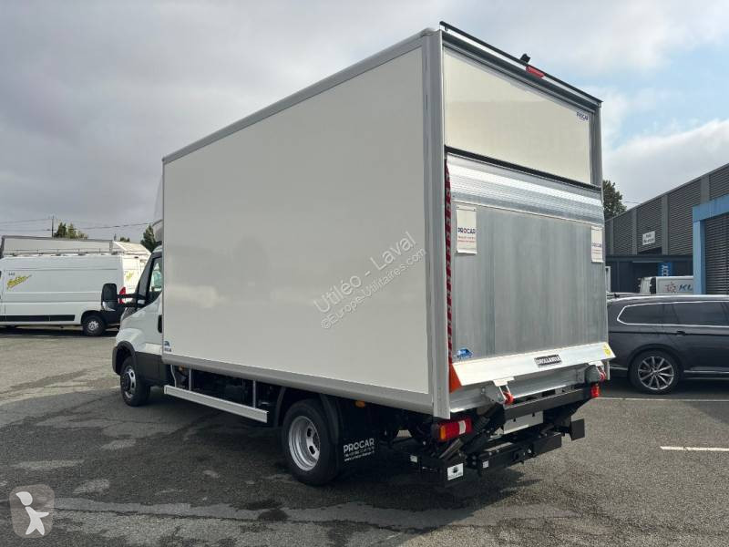 Furgoneta Iveco