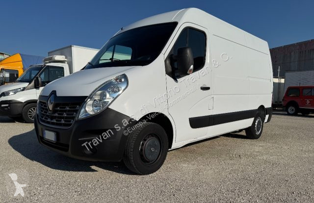 Renault MASTER van