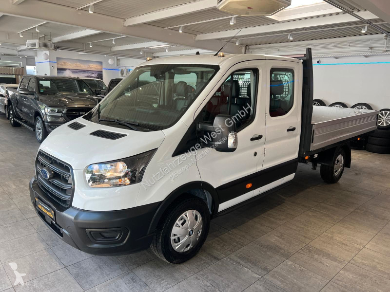عربة نفعية Ford TDI Maxi DoKa...