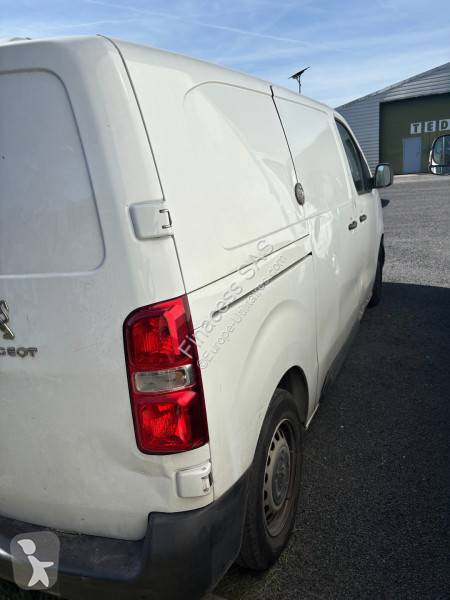 عربة نفعية Peugeot