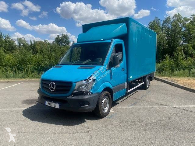 Furgoneta Mercedes
