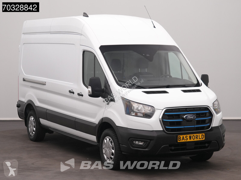 عربة نفعية Ford Elektrisch 68kWh 317km WLTP...