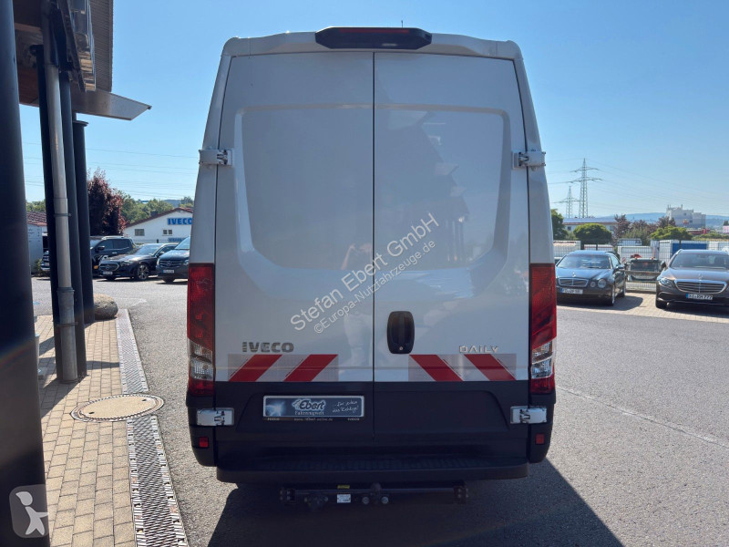 Furgoneta Iveco Iveco 35S14 *R3.520mm*AHK*Kamera*