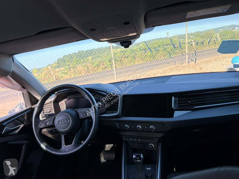 عربة نفعية Audi A1 II Sportback II 1.0 25 TFSi...