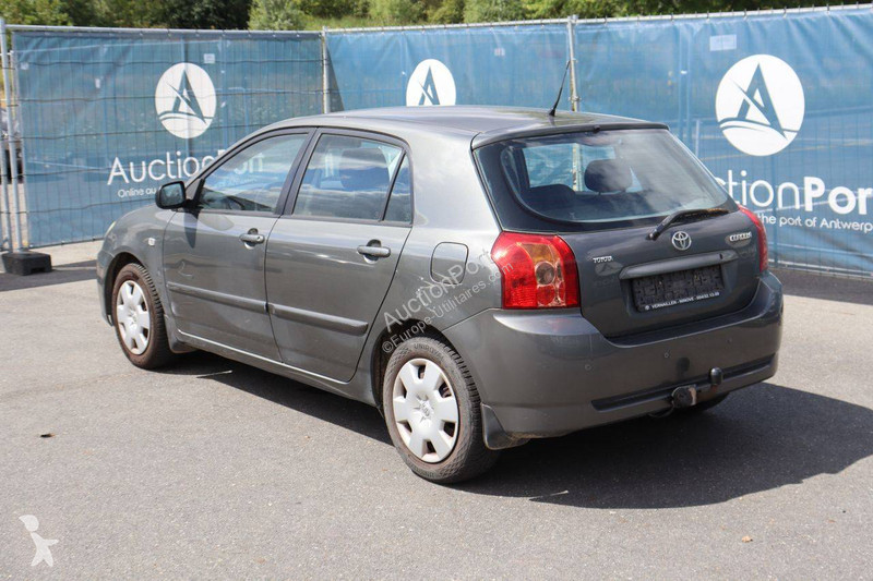 Autoutilitară Toyota