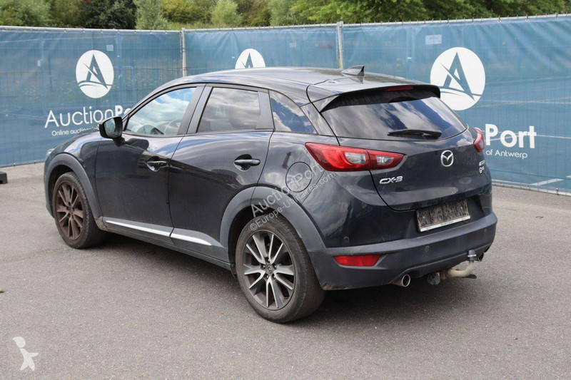 Samochód dostawczy Mazda  CX3