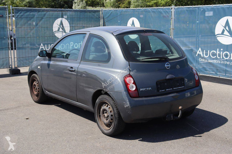 Furgoneta Nissan