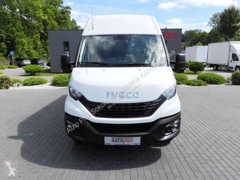 Furgoneta Iveco 35C16 DAILY