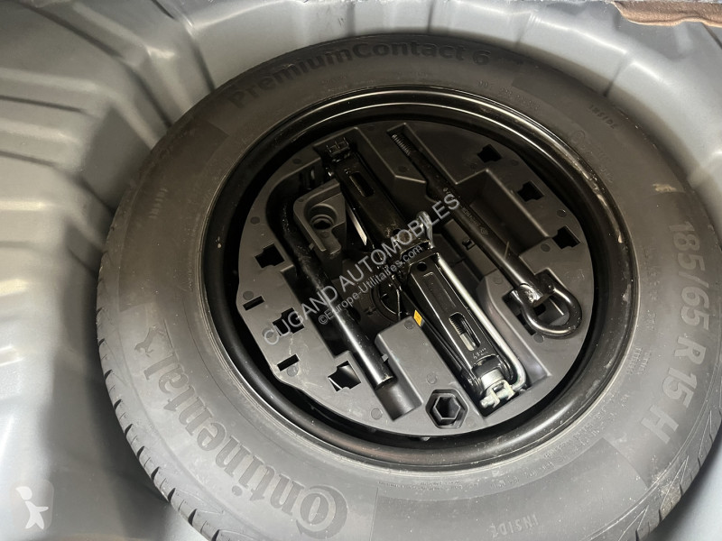 Véhicule utilitaire Renault CLIO V 1.0 TCE 90CH...