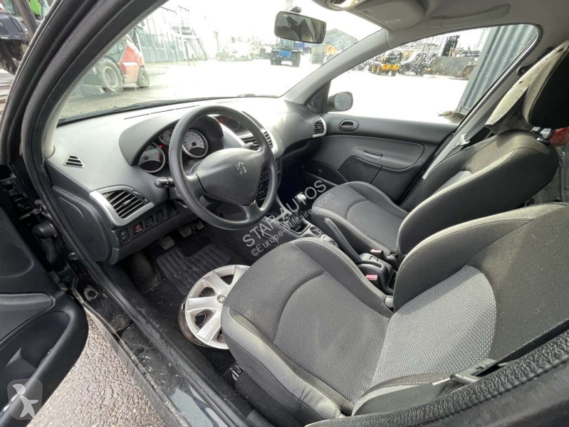 Véhicule utilitaire Peugeot