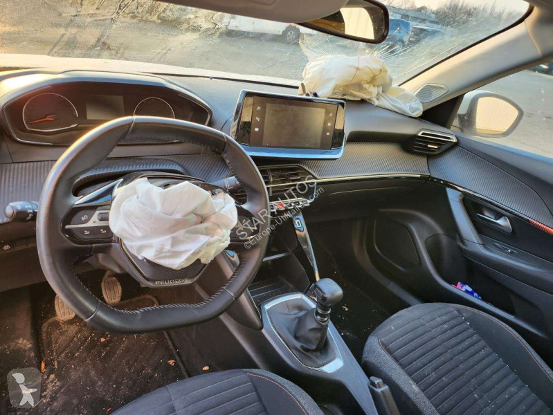 Véhicule utilitaire Peugeot