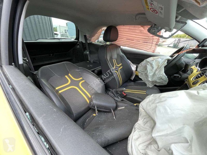 Véhicule utilitaire Opel