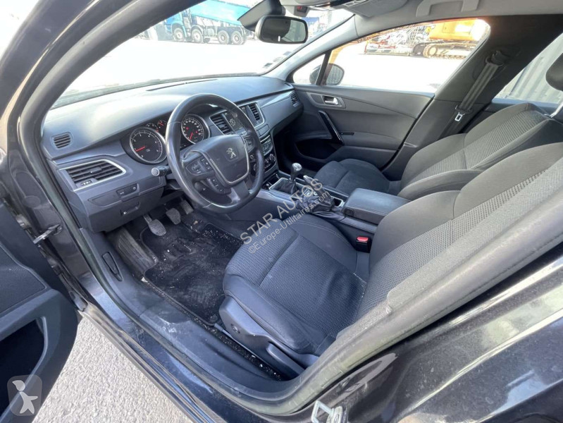 Véhicule utilitaire Peugeot