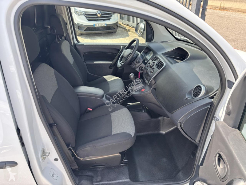 Véhicule utilitaire Renault KANGOO L1 1.5...