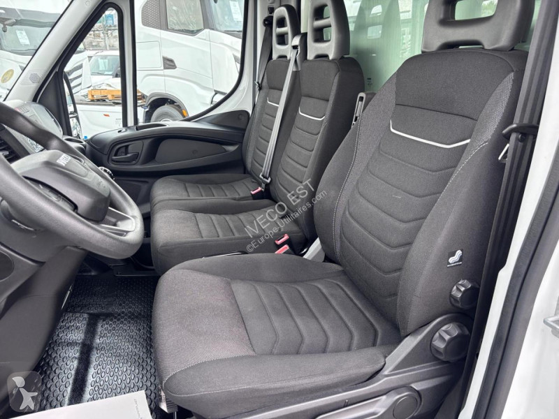 Véhicule utilitaire Iveco CCb 35C16 - 3.0L -...