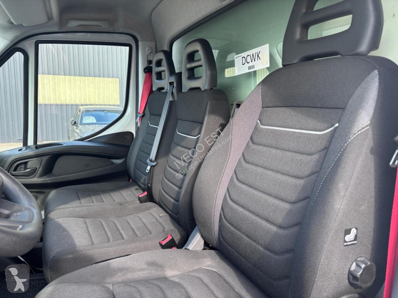 Véhicule utilitaire Iveco CCb 35C16 - 3 litres...