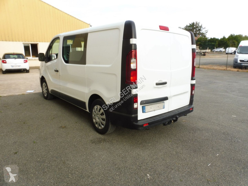 Véhicule utilitaire Renault TRAFIC III FG L1H1...