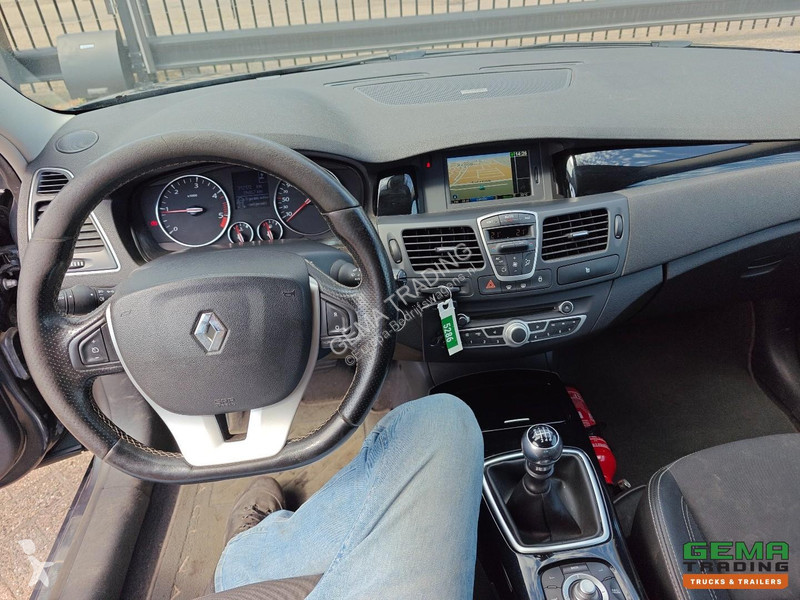 عربة نفعية Renault 4x2 Euro 5 - 5 Seats -...
