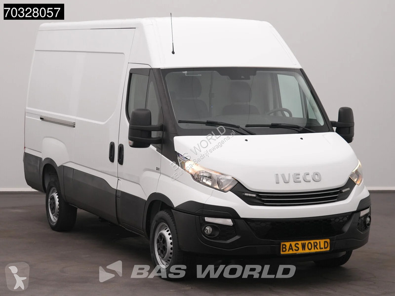 Лекотоварен автомобил Iveco 35S18 3.0L Automaat...