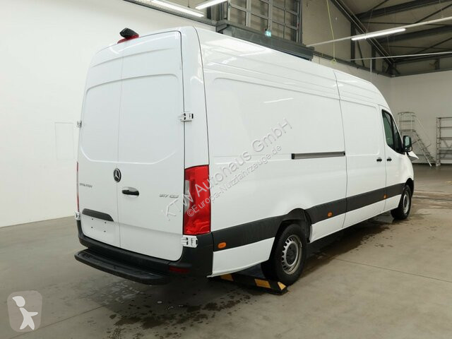 عربة نفعية Mercedes Sprinter 317...