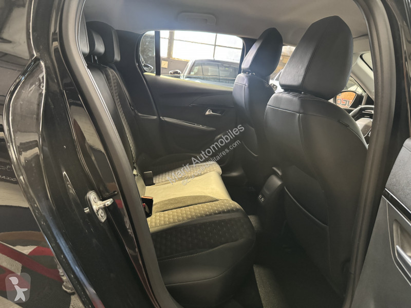 Samochód dostawczy Peugeot 208