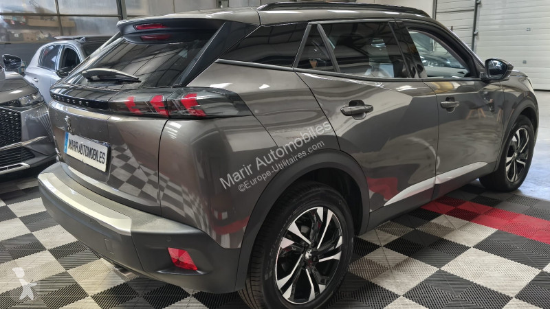 Véhicule utilitaire Peugeot