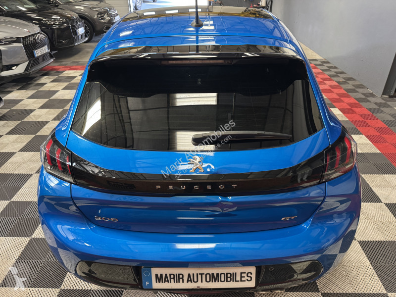 Samochód dostawczy Peugeot 208