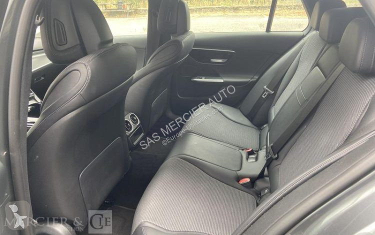 Véhicule utilitaire Mercedes