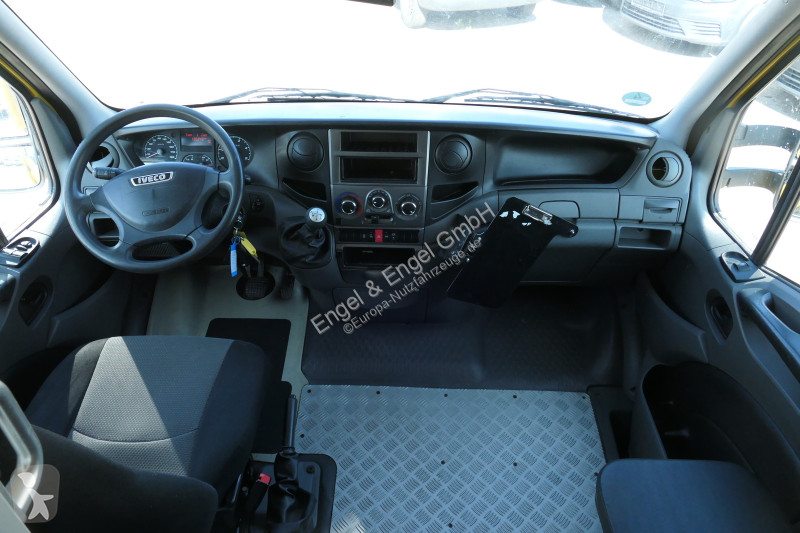 Furgoneta Iveco Daily 35 S11 C30C AUTOMATIK...