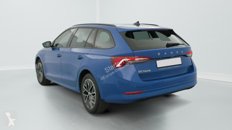 Véhicule utilitaire Skoda Combi