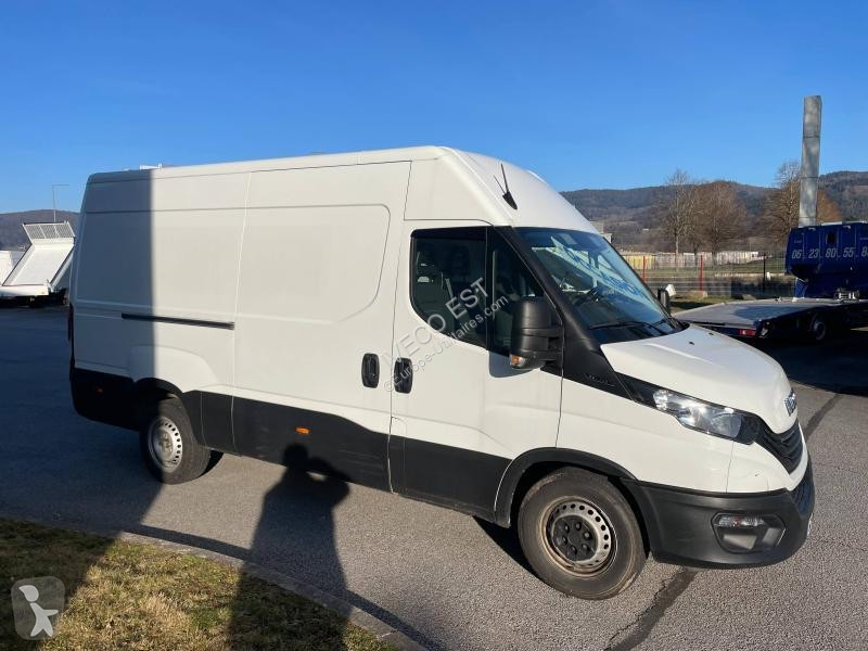 Véhicule utilitaire Iveco 35S Fg 35S14 V12m3 -...