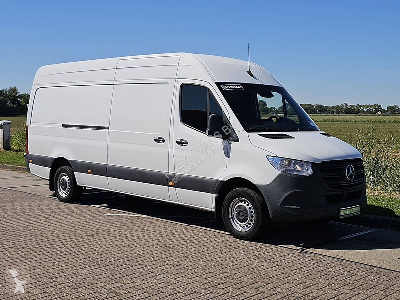 Лекотоварен автомобил Mercedes 316 L3H2 Maxi...